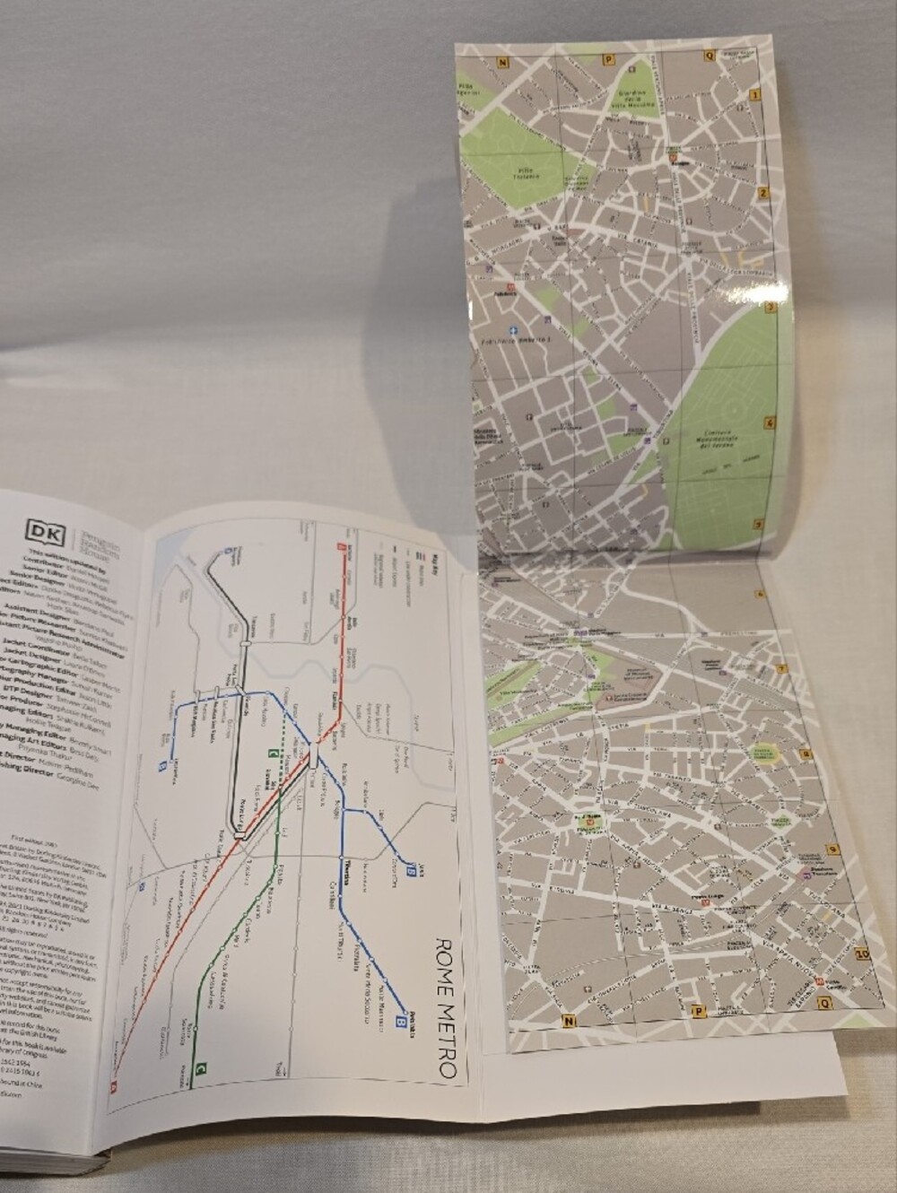 DK EYEWITNESS Rome Travel Guide Book - Picture 5 of 11